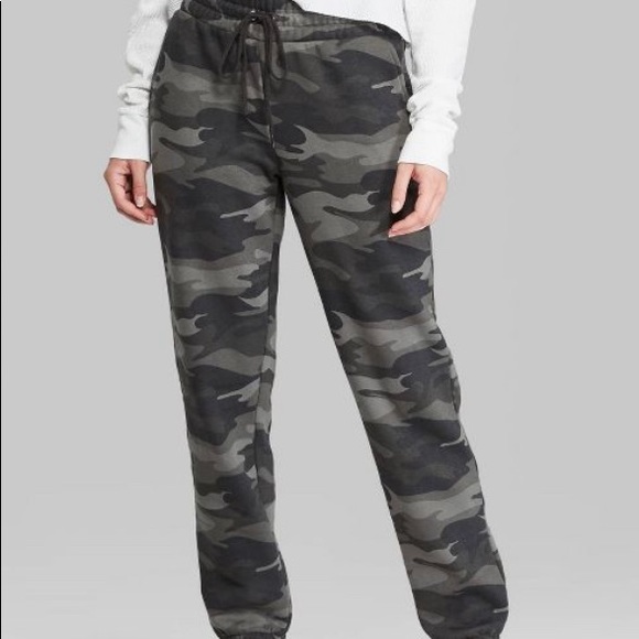 wild fable Pants - New!! Army pattern. Light green and dark green.